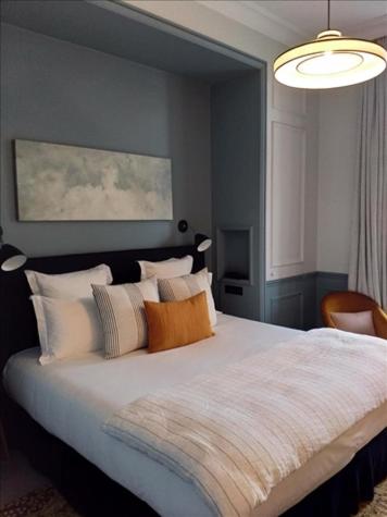 Double or Twin Room with View (main building)