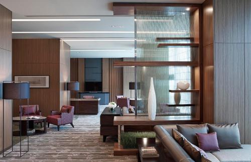 Club Deluxe Twin Room with Club Lounge Access - Non-Smoking
