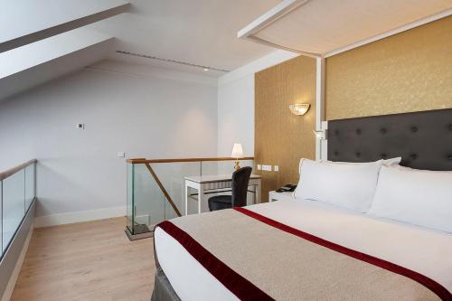 Duplex Suite