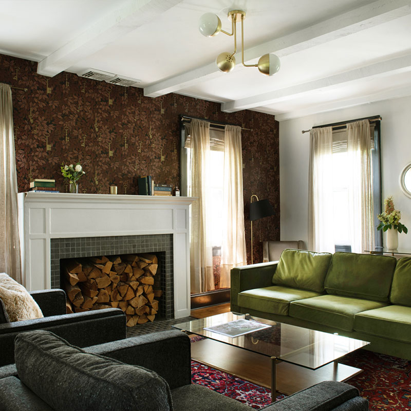 The Cottage - Three Queen Bedrooms