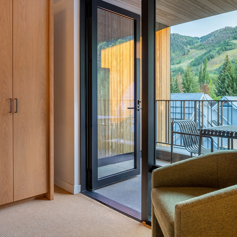 Aspen Mountain Terrace King