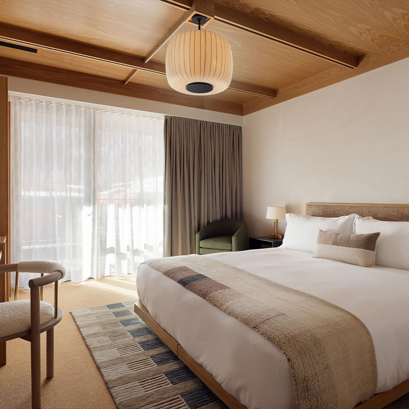 Aspen Mountain Terrace King ADA