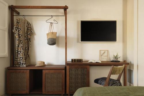 Suite with Garden View