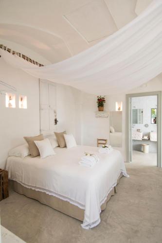 Deluxe Double or Twin Room with Sofa Bed