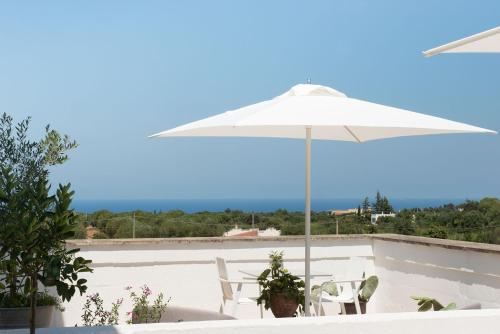 Junior Suite With Pool View
