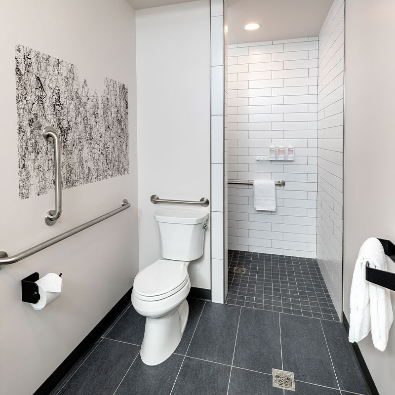 Accessible Grand Avenue King