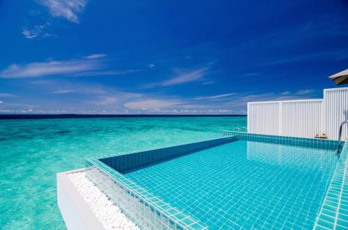 Ocean Pool Villa