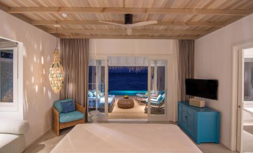 Ocean Pool Villa