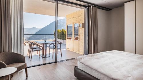 Two-Bedroom Apartment with Terrace