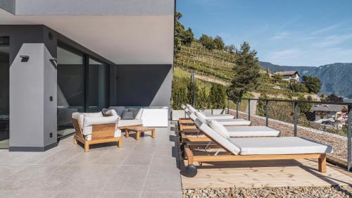 Two-Bedroom Apartment with Terrace