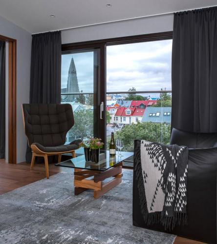 Suite with City View