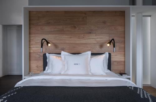 Suite with Panoramic Sea View