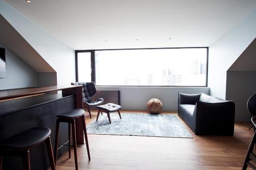 Suite with Panoramic Sea View