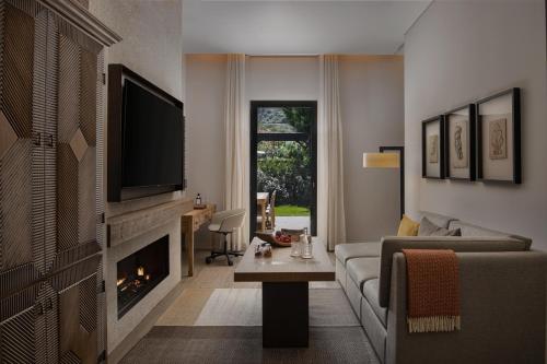 Valley Garden Suite