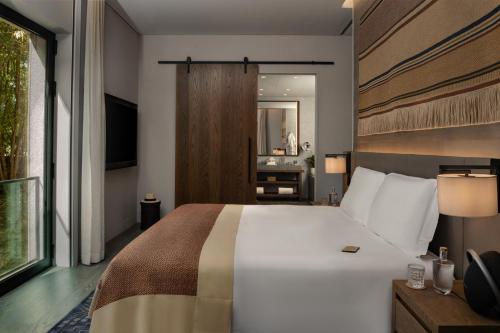 Valley Garden Suite