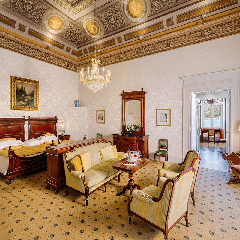 Winston Churchill Suite, Lake View