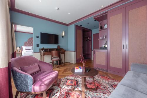 Junior Suite with balcony