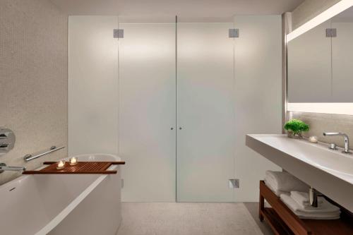 Premier King Suite with Terrace