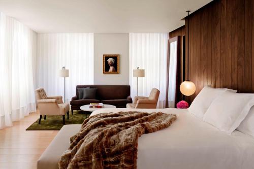 Berners Two-Bedroom Suite