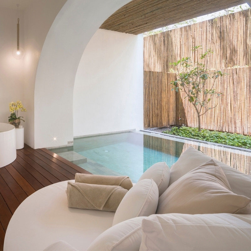 Oceanfront Garden Pool Suite