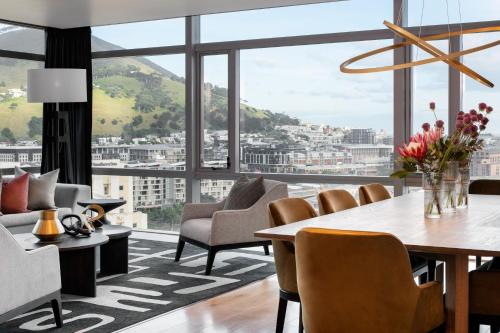 Presidential King Suite
