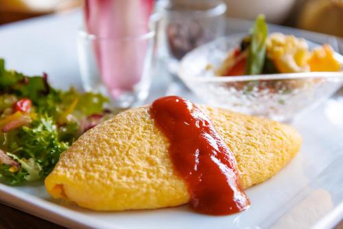 Dinner Time 17:00~Superior Room with Open-Air Bath -Dinner Buffet & Japanese/Western Buffet Breakfast