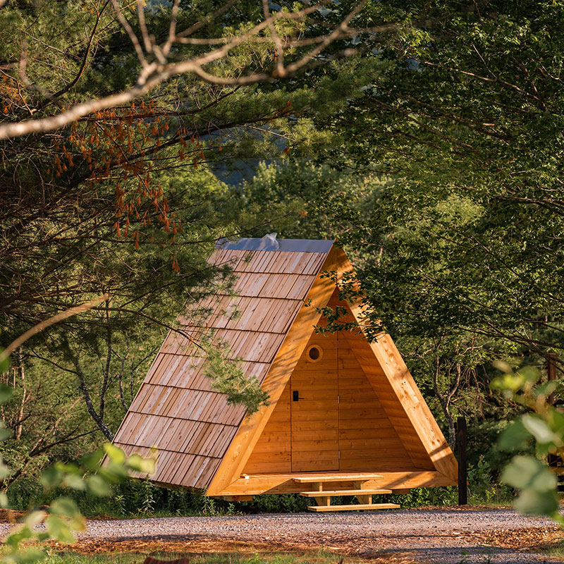 Lushna Cabin