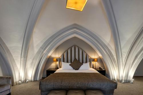 Deluxe Junior Suite in Church area