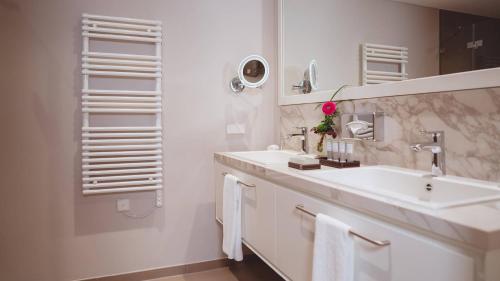 One Bedroom Suite