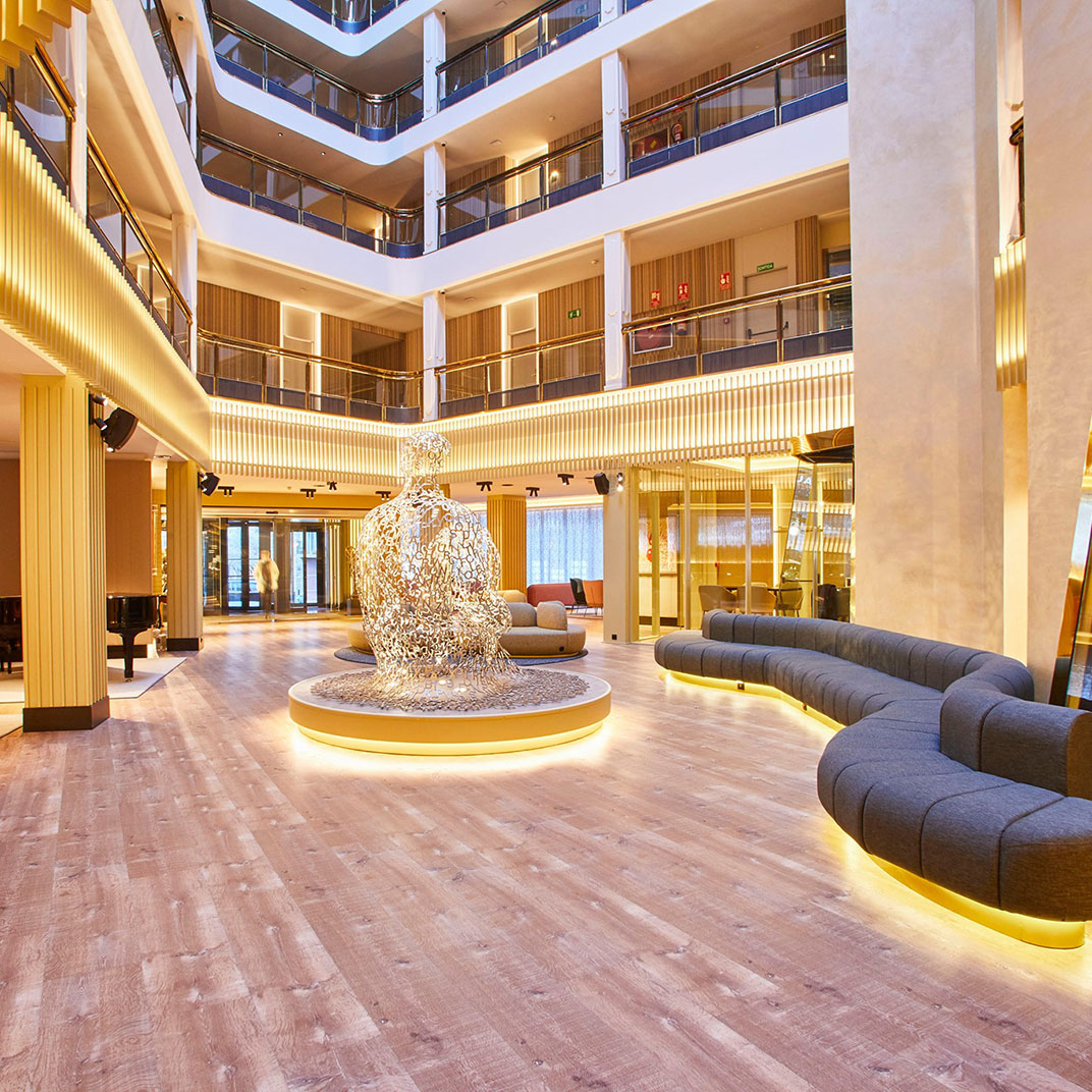 Grand Plaza