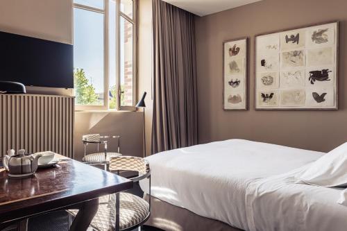Queen Room