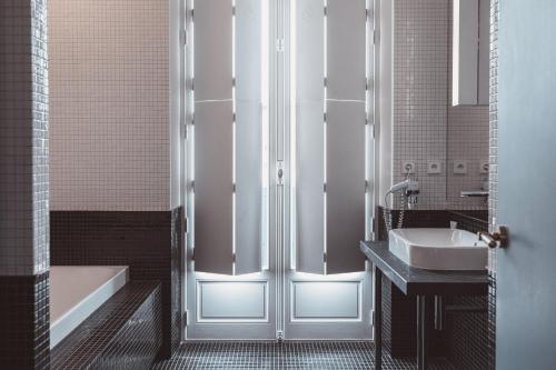 Superior Double or Twin Room with Terrace