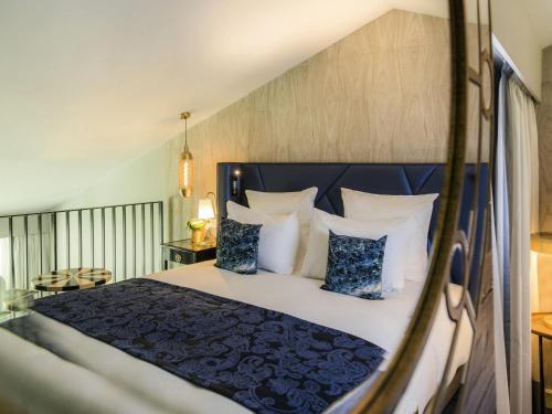 Duplex Junior King Suite with Terrace or Balcony - Land Side
