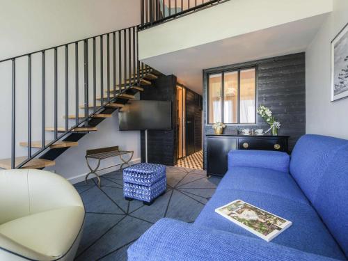 Duplex Junior King Suite with Terrace or Balcony - Land Side