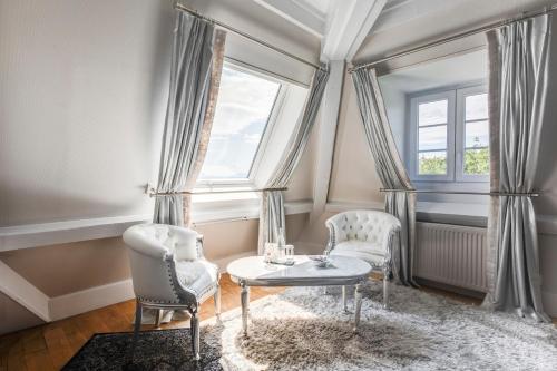 Deluxe Room at the Chateau