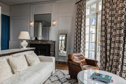 Junior Suite with Mountain View -  Chateau