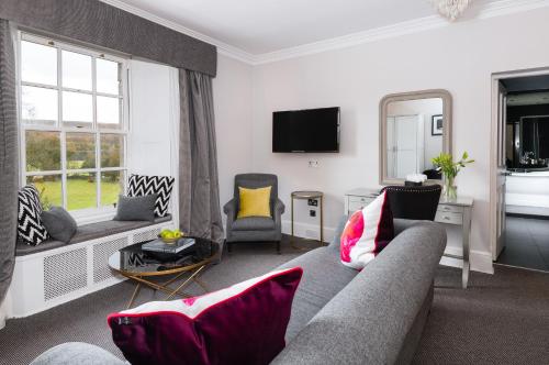 Estate Suite Mansion House