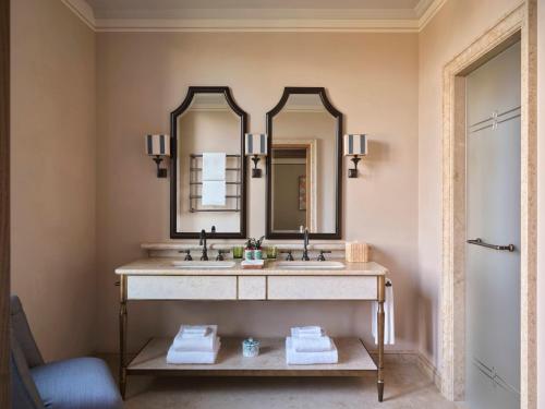 One Bedroom Suite