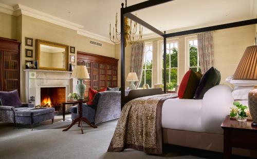 Signature Suite