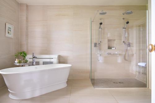 Signature Suite