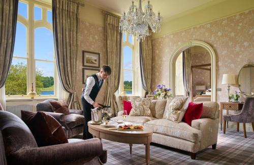 Signature Suite