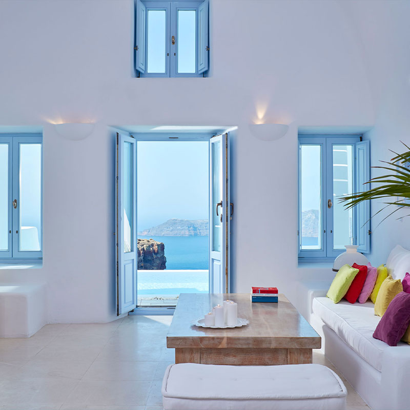 Infinity Pool Suite