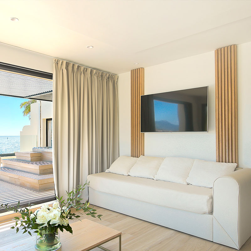 Jacuzzi Suite