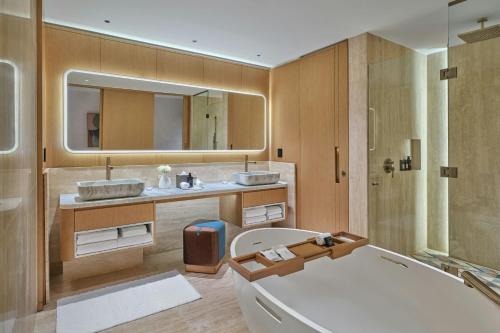 Superior Queen Room with Two Queen Beds and Balcony