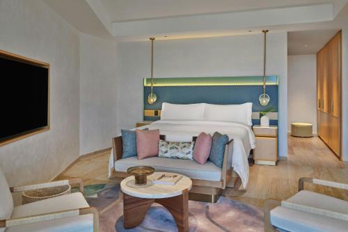One-Bedroom King Suite with Ocean View and Balcony