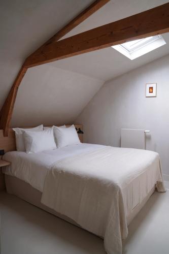 Cozy Roof Window