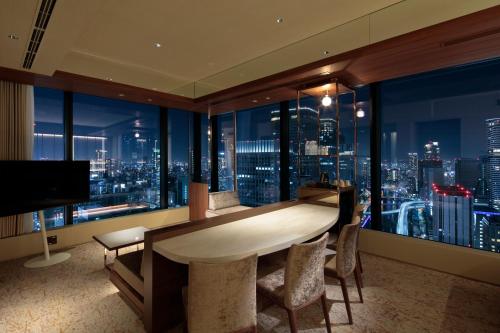 Suite with Open-Air Bath