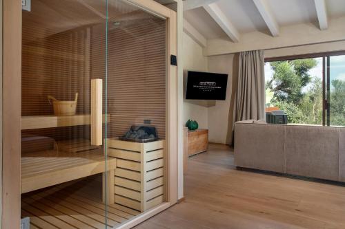 Spa Suite with Private Pool