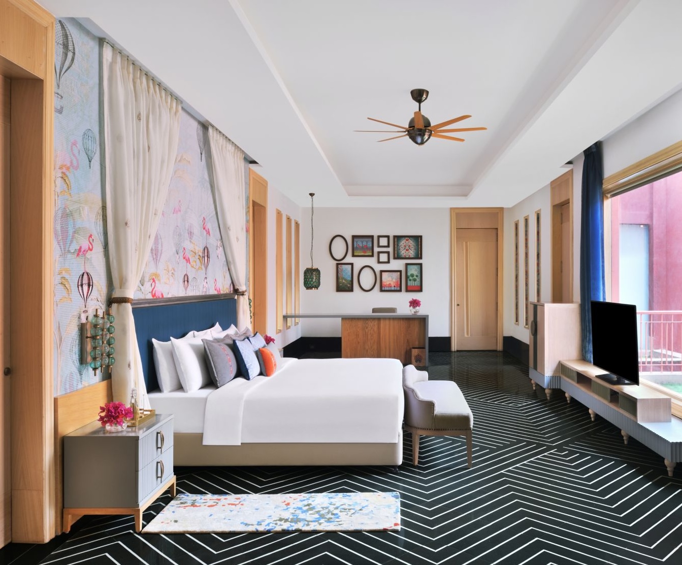 Grand Luxury Suite with Private Sit-out