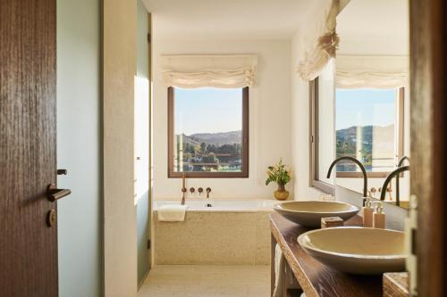 Junior Suite with Sofa Bed and Golf View